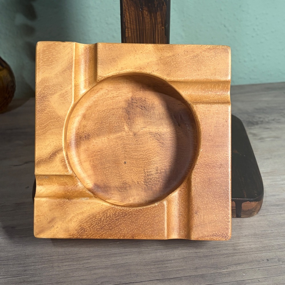 Unbranded Ashtray Unisex OS Brown Wood Square Handcrafted Rustic Cigar Tray